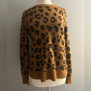 Old Navy leopard print sweater
